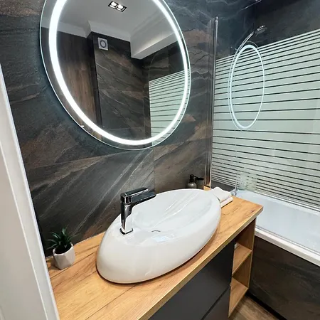 Rentnow Family Large Apartment Near Park Chisinau Exterior photo